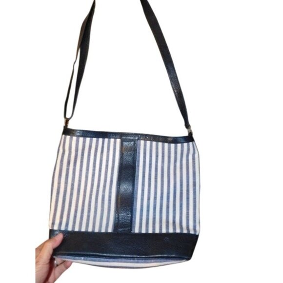 Brooks Brothers Navy Blue White Striped Convertible Crossbody Shoulder Handbag - Picture 1 of 5